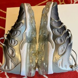 🔥 Original Vapor Max Breathable air cushion walking or running shoes New unisex